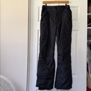 Men's Black Cargo Snow Pants - Durable Winter Performance